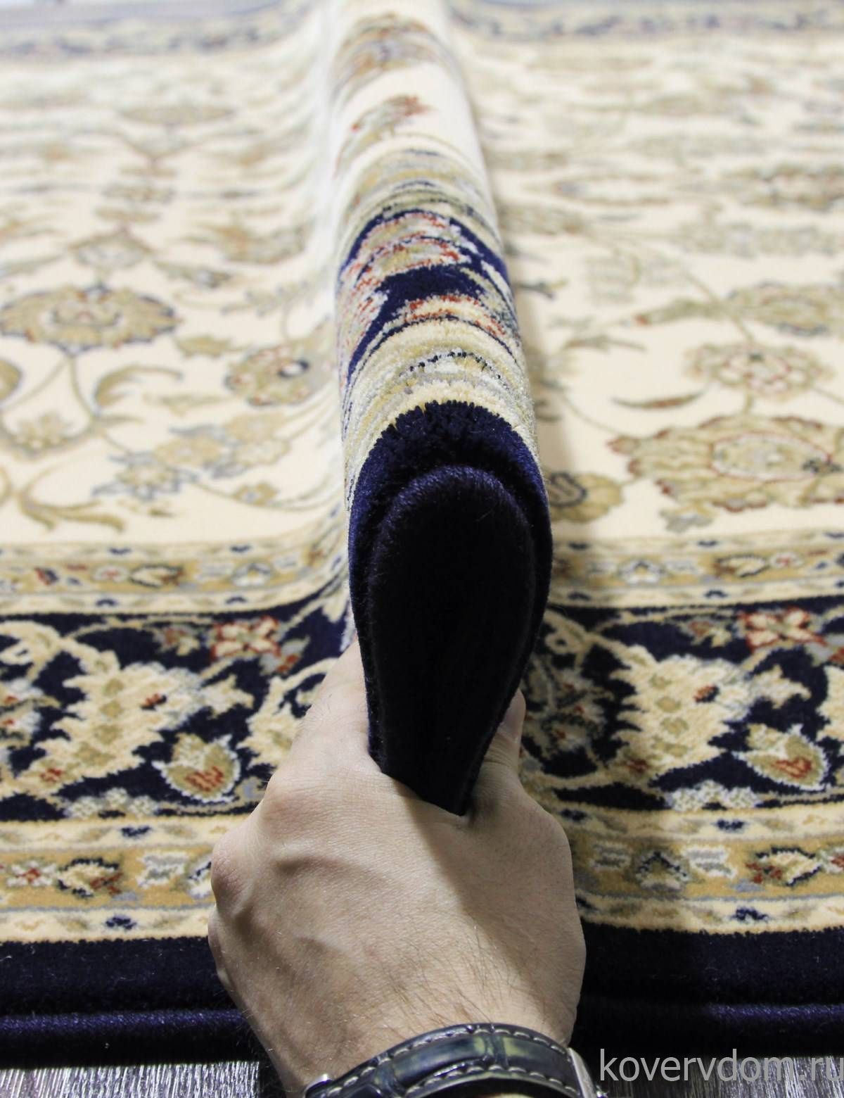 Ковер DIAMOND 72-02 130 V