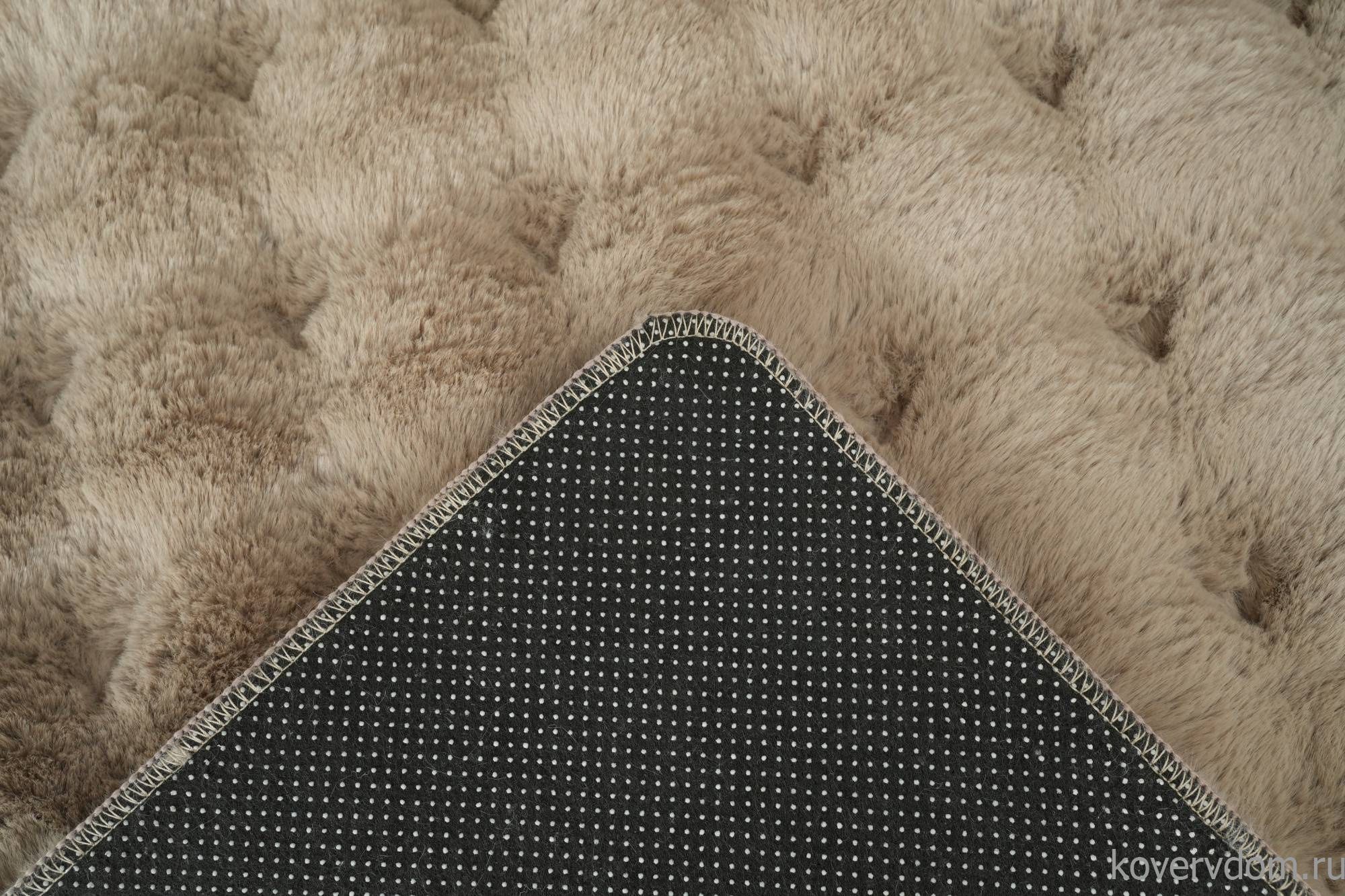 Ковер из искусственного меха BUBBLE PX1000 CAMEL Ковер из искусственного меха BUBBLE PX1000 CAMEL