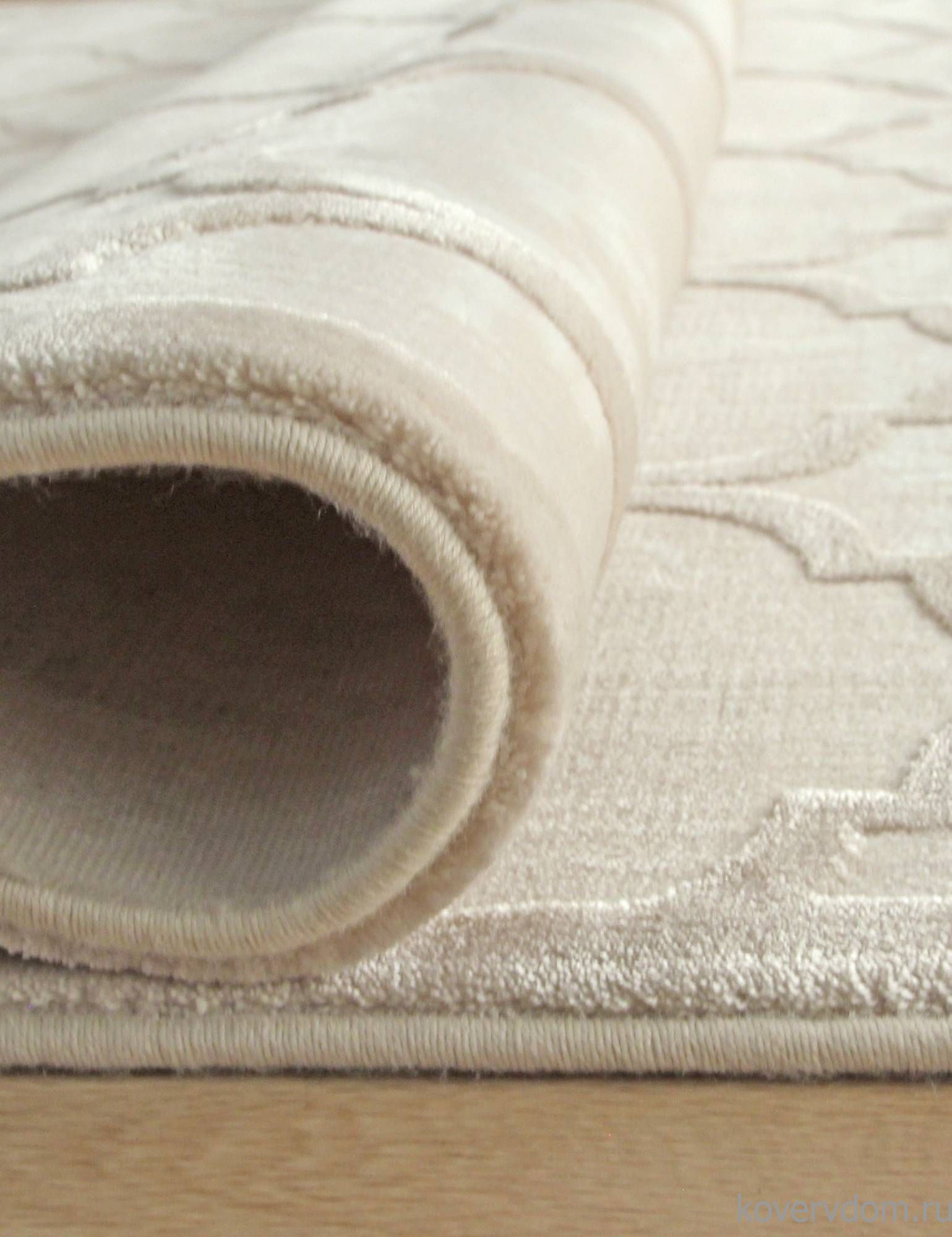 Ковер SARDES TRUVA 08422A BEIGE / BEIGE